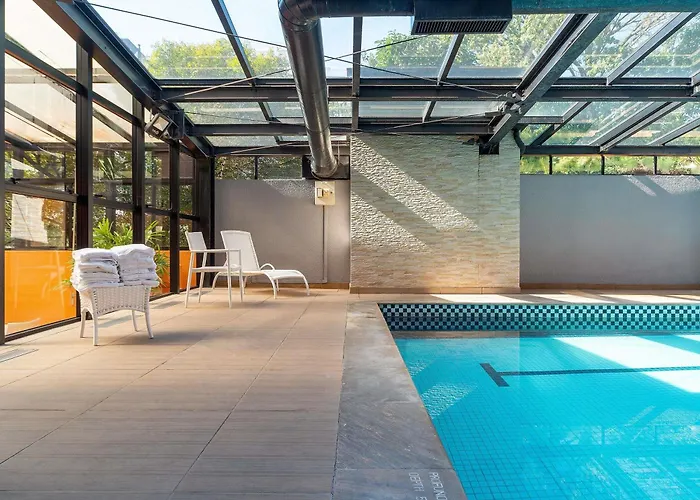 Manhattan by Mercure - 5 minutos do Hospital Moinhos de VentoHotel Porto Alegre